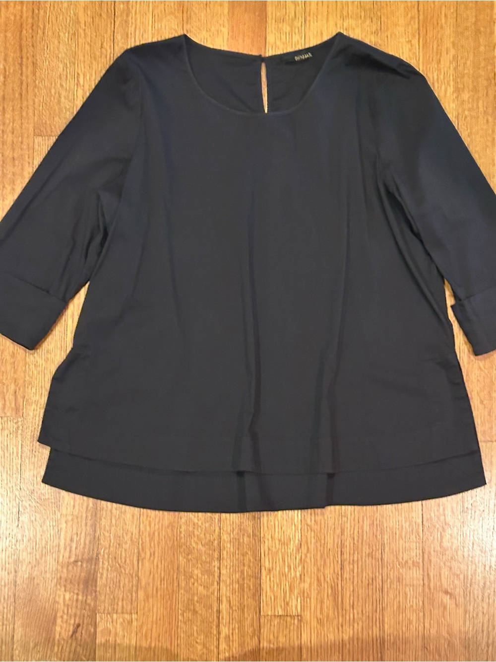 Women’s Black 3/4 Sleeve Blouse by Renuar Size Large